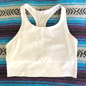Lorna Jane Serenity Sports Bra White Size Small